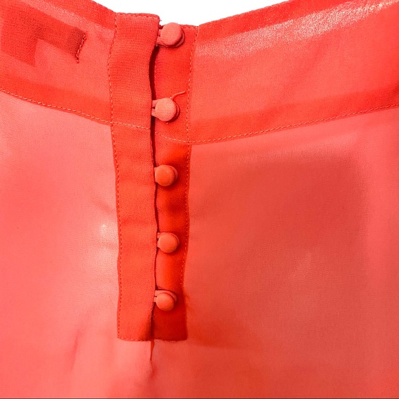 American Eagle Outfitters DARK PINK tiered front cap sleeve blouse size S/P - Picture 5 of 8